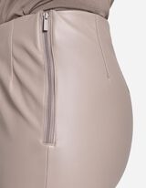 Jegging - Magas derek&uacute; - b&eacute;zs