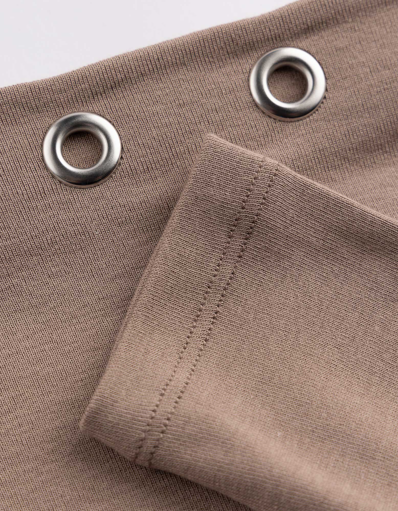 Langarmshirt - Nietenbesatz - Braun