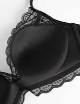 Merevítő nélküli melltartó - Push-up hatás - fekete