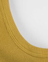 Top - Žebrová struktura - zelena