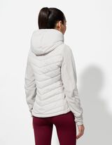 Tepitud jope - tepitud kaunistused - valge