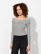 Hosszú ujjú felső - Carmen-nyakkivágás - feher