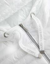 pikowana kurtka - material hydrofobowy - bialy