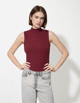 Topp - soonikuline struktuur - tumepunane