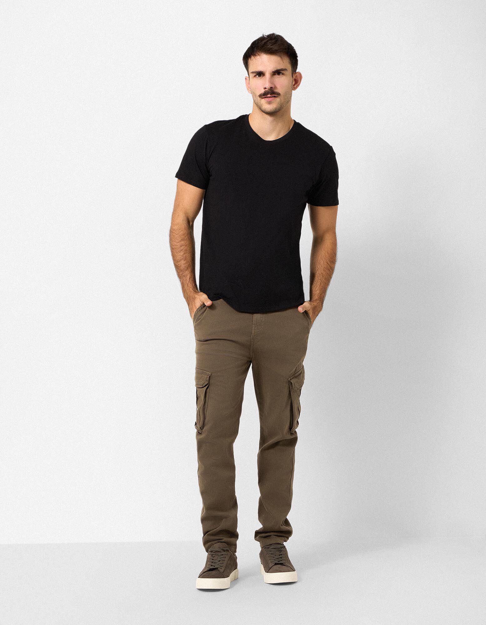 Pantalon cargo - Ceinture - vert fonc&eacute;