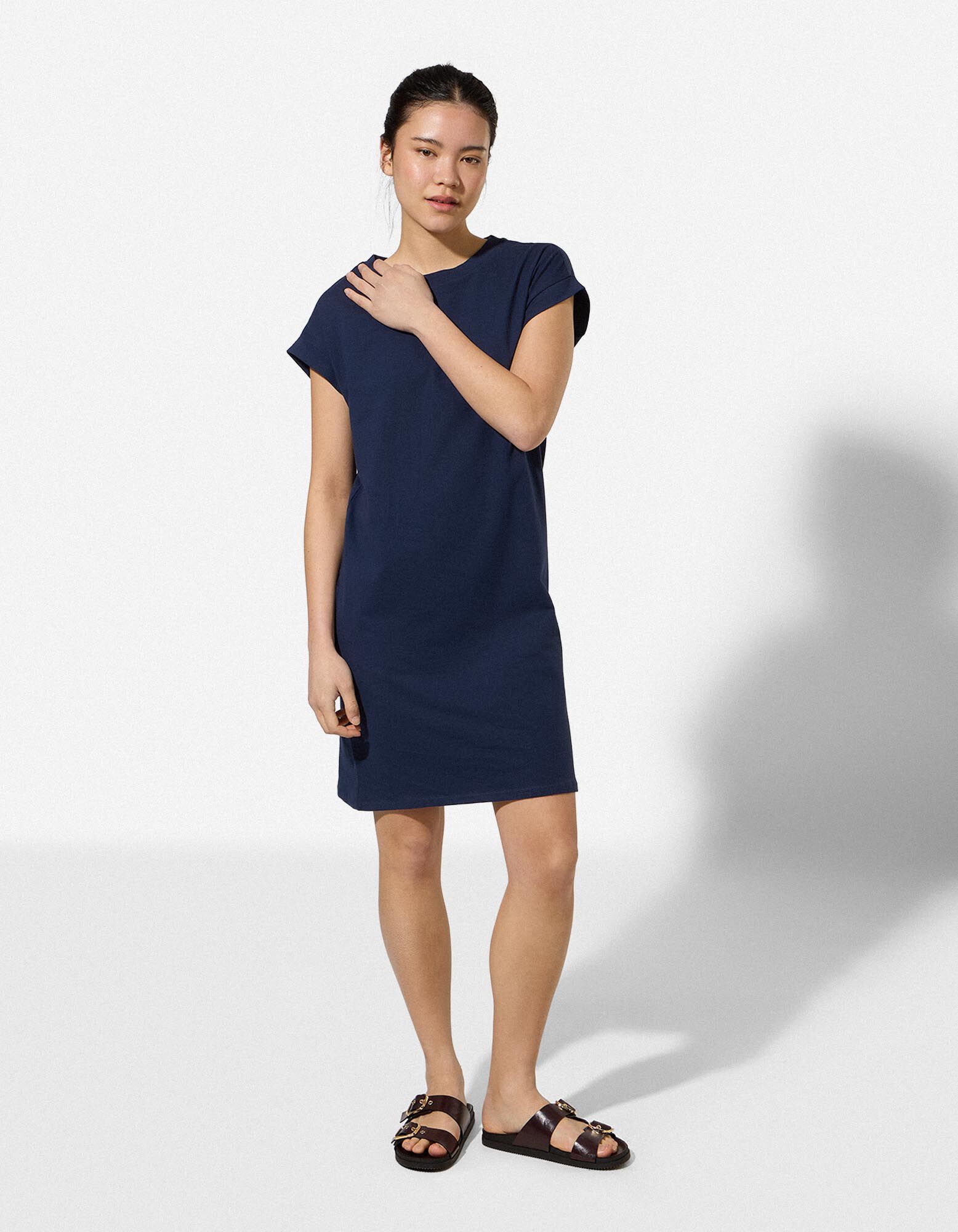 Robe - bleu fonc&eacute;