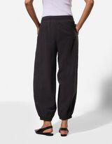 Kalhoty - Balonov&yacute; střih - cern&aacute;