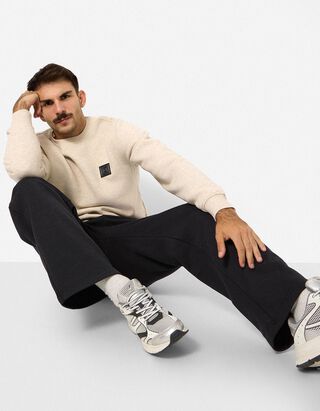 Joggingov&eacute; kalhoty - &Scaron;irok&yacute; střih Wide Fit - Čern&aacute;