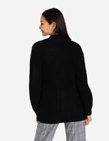 Pletena jopa - Groba pletenina - crna