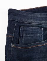 Farmernadr&aacute;g - sotetkek