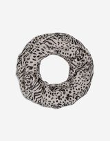 Loop šal - Vzorec po celotnem oblačilu - siva