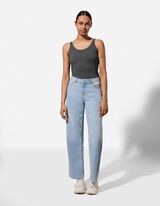 Top - Pod&iacute;l streče - tmave seda