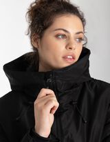 Dzseki - V&iacute;zoszlop - fekete