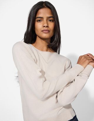 Strickpullover - Rundhals-Ausschnitt - weiß