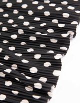 Skládaná sukně - Záhyby - cerná