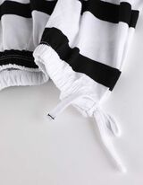 kr&oacute;tka koszulka - Oversized Fit - bialy