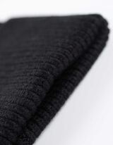 czapka z dzianiny - mankiet - czarny