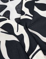 Kleid in A-Linie - Allover-Muster - schwarz