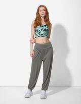 Sportske hlače - Mje&scaron;avina viskoze - tamno zelena