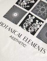 T-s&auml;rk - tagak&uuml;ljel motiiv - valge