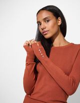 Pulover de tricot - Nasturi decorativi - Maro