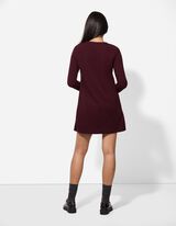 &Scaron;aty - M&auml;kk&yacute; materi&aacute;l - tmavofialova