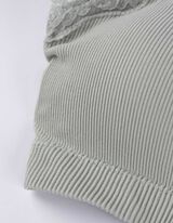 Topp - peamiselt õmblusteta - helesinine