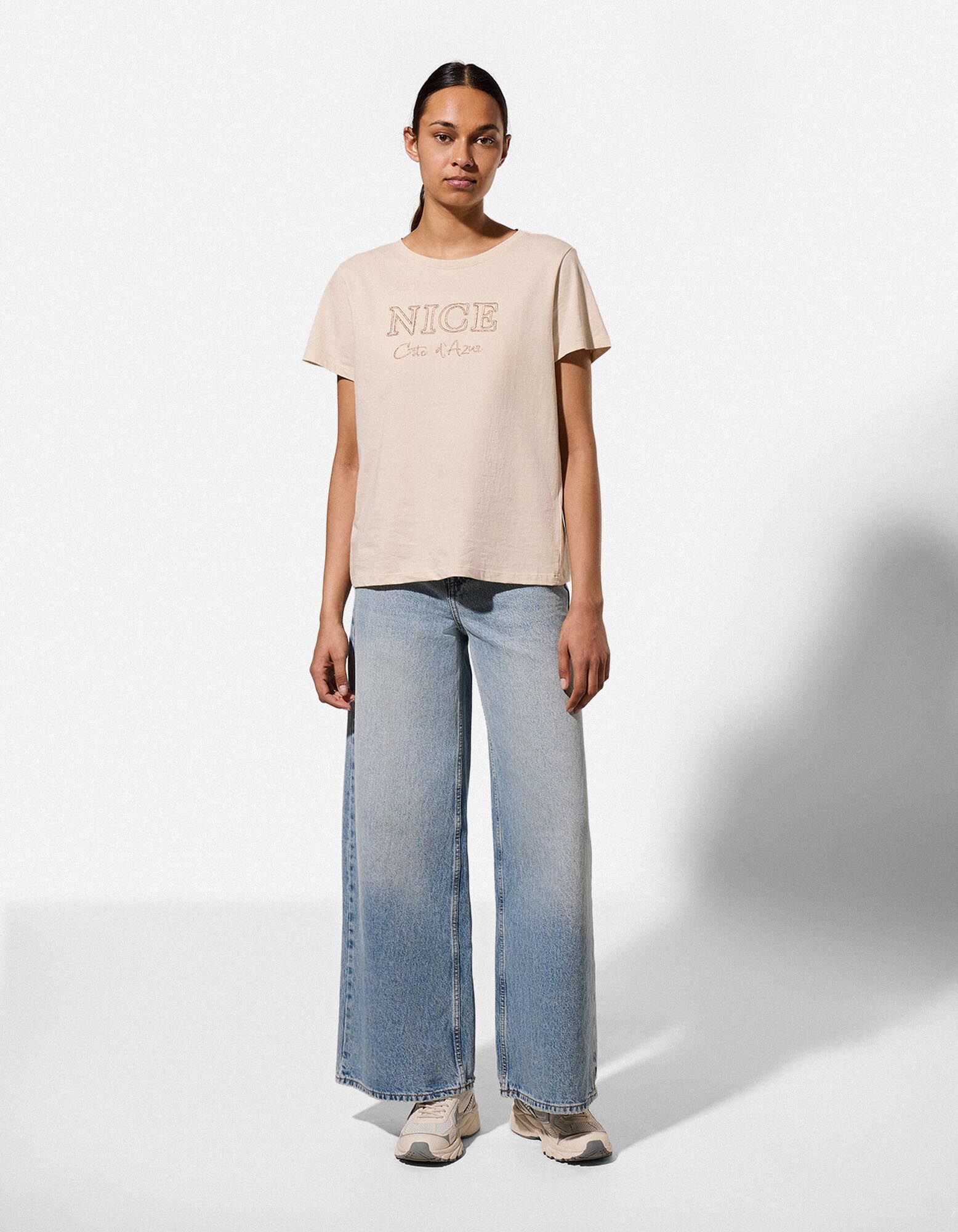 T-shirt - Broderies - beige