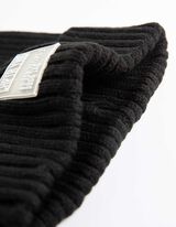 Berretto in maglia - Maglia a coste - nero