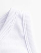 Top - Gerippt - wei&szlig;