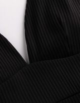 Badeanzug - Strukturiertes Material - schwarz