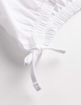 P&oacute;l&oacute; - r&ouml;vid&iacute;tett - feher