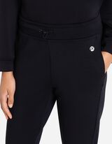 &Scaron;portne hlače - Mehko na otip - crna