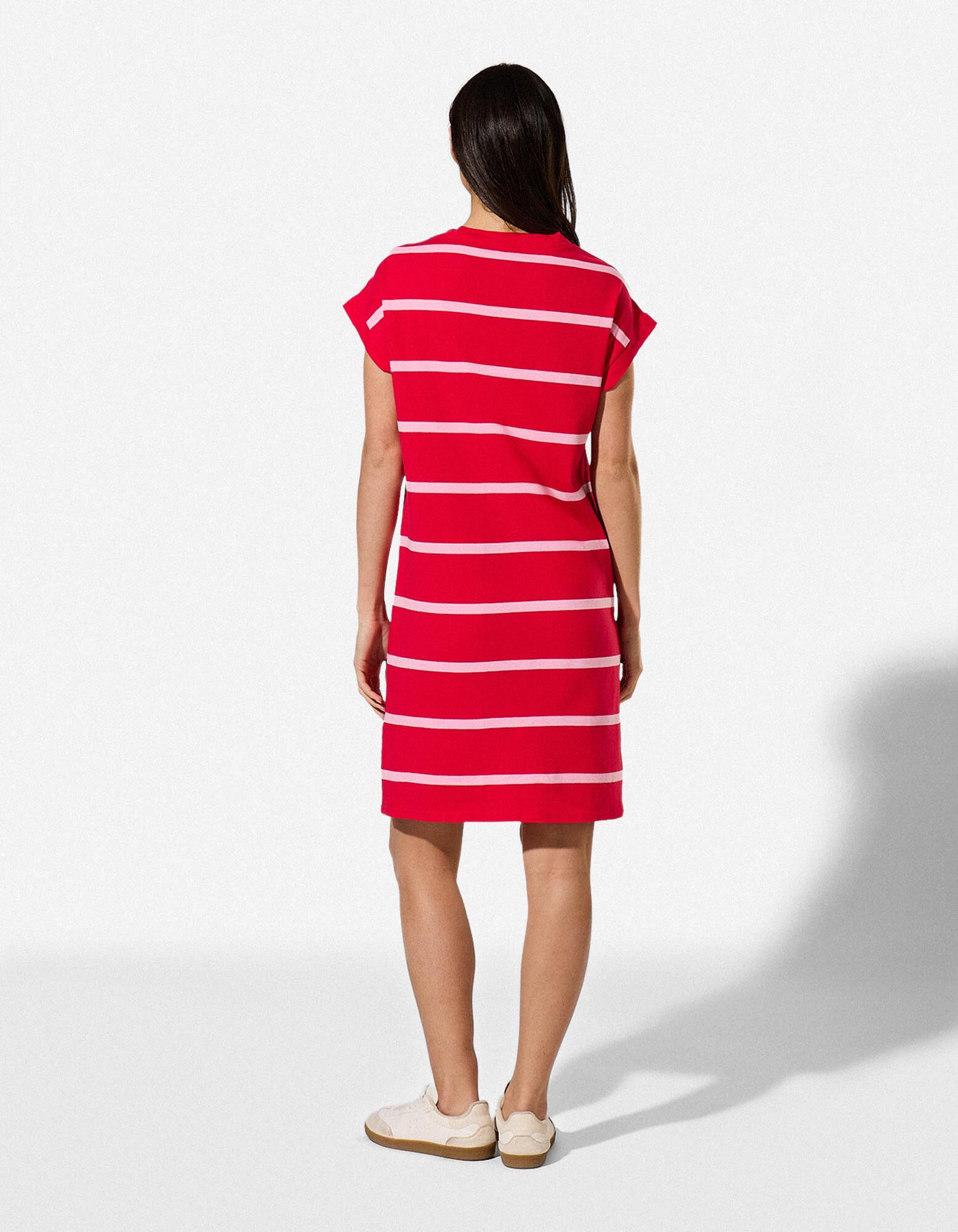 T-Shirt-Kleid - gerade geschnitten - Rot