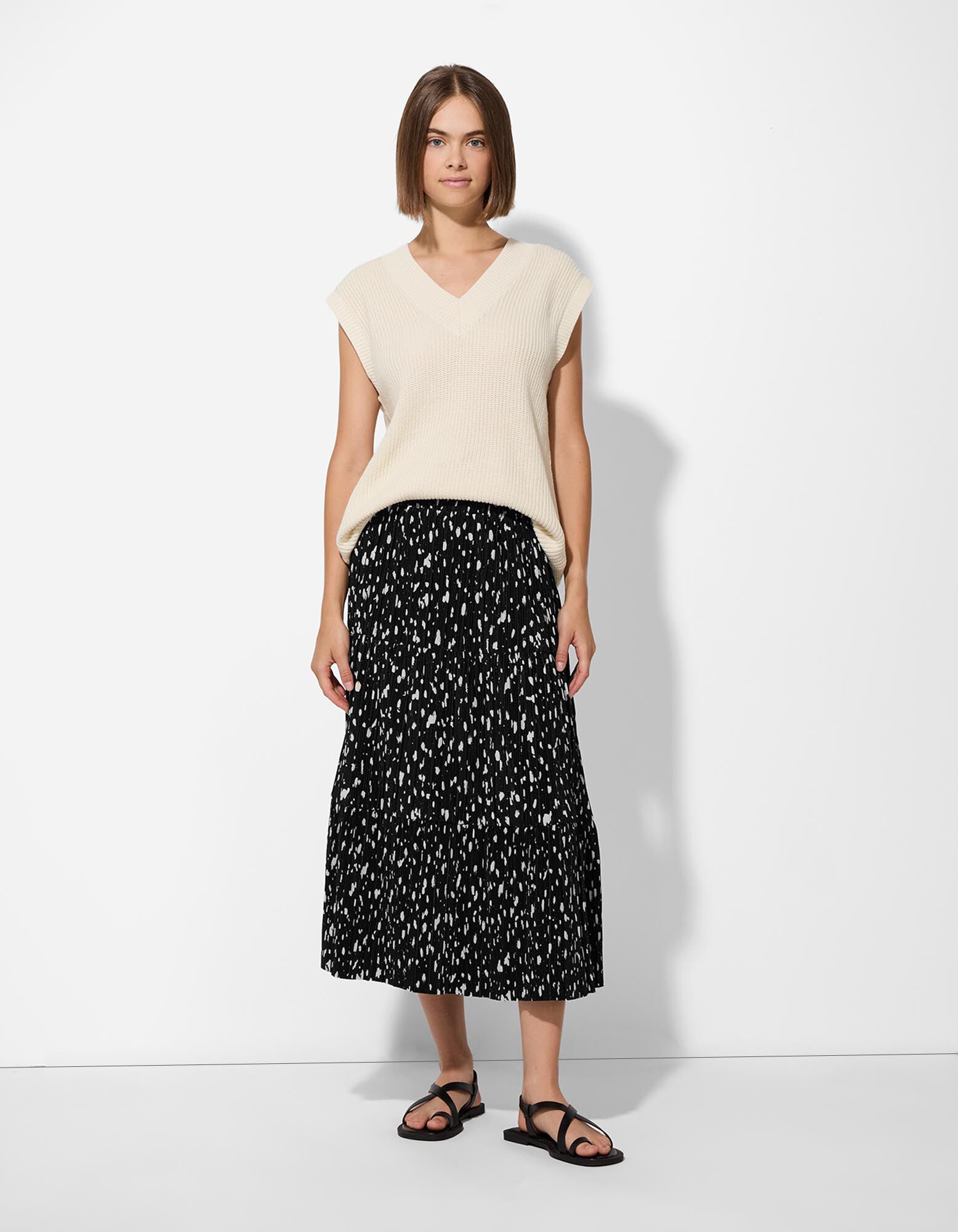 Fusakoページ Fustă - Plissee - Negru - Takko Fashion