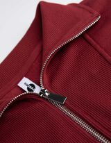 Troyer - tamno-crvena