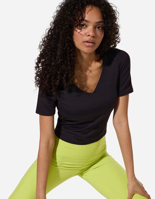 T-shirt - Uitneembare cups - Zwart