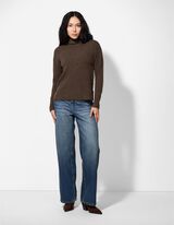 Pleteni pulover - braon