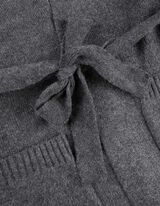 Dlh&yacute; kardig&aacute;n - Opasok na previazanie - tmavoseda