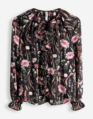 Halenka - Vol&aacute;ny - cern&aacute;