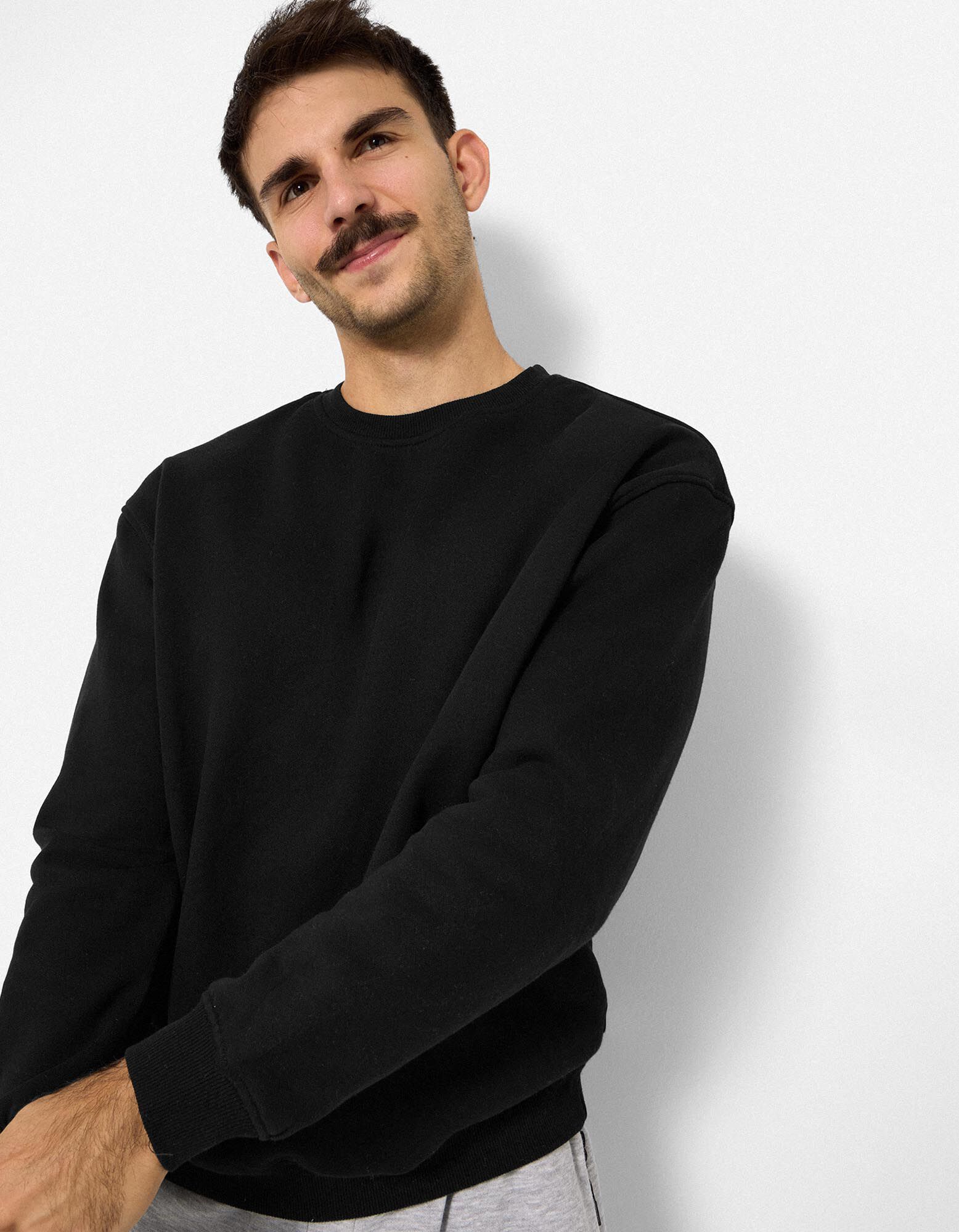 Sweat-shirt - Coupe oversize - noir