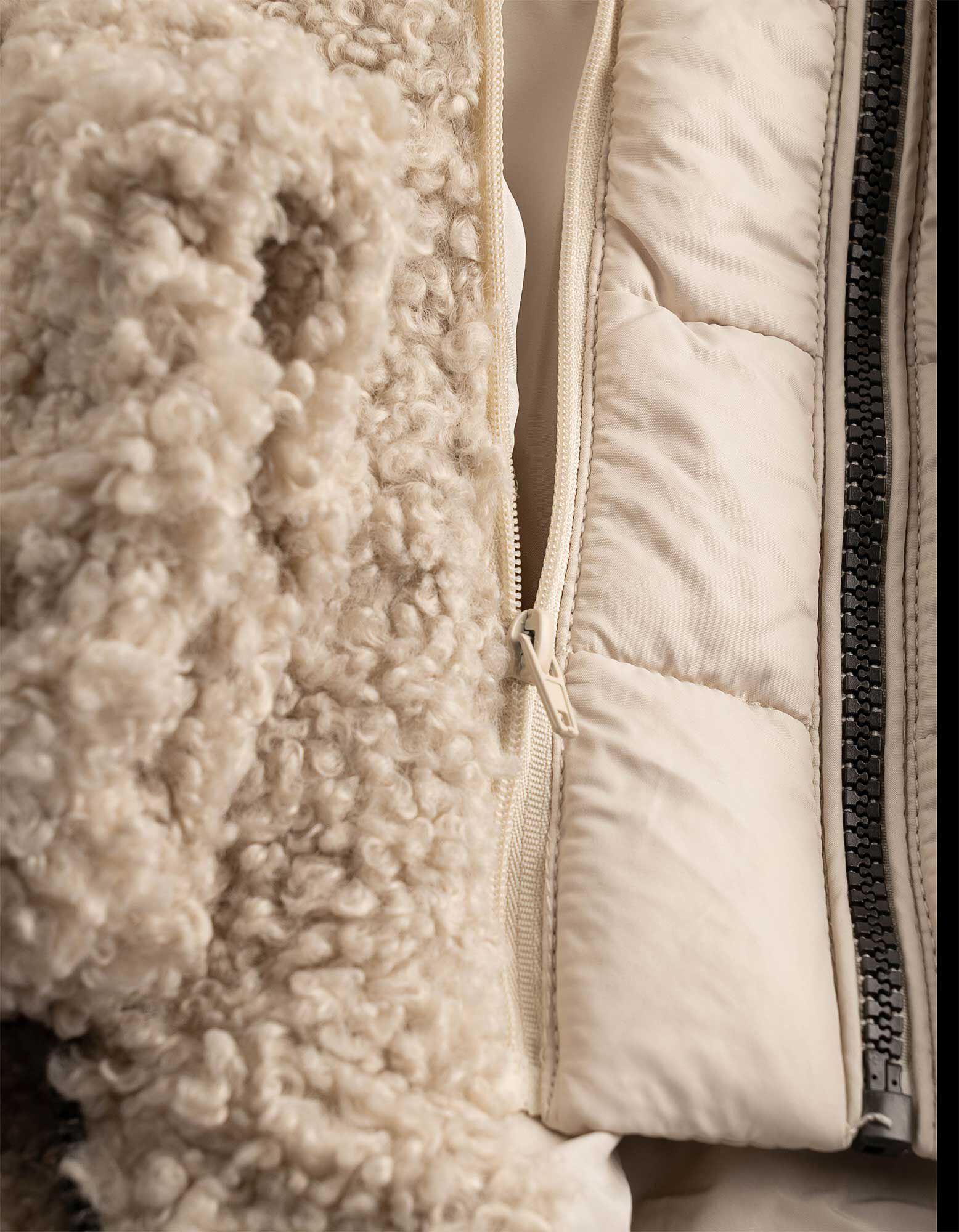 Jacke - Abnehmbare Kapuze - Beige