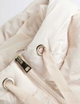 Steppelt kab&aacute;t - V&iacute;zlepergető - vilagos szurke