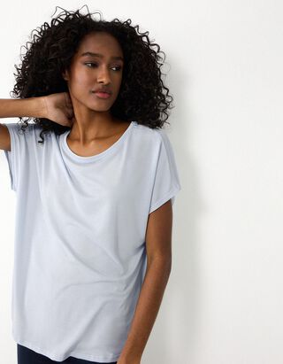 T-shirt - Ademend - Lichtblauw