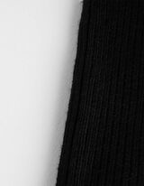 pletena ko&scaron;ulja - Izrez otvorenih ramena - crna