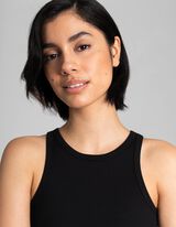 Cropped top - Geribde structuur - zwart