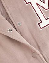 Kolegijos striukė - Vilnos išvaizda - sviesiai rudas