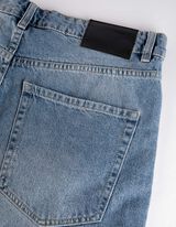 Bermude  - Opu&scaron;tena varijanta - svetlo-plava