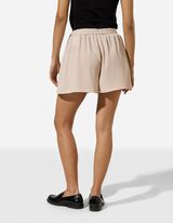 Short - beige