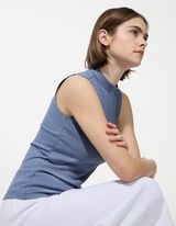 Top - Žebrová struktura - tmave modra